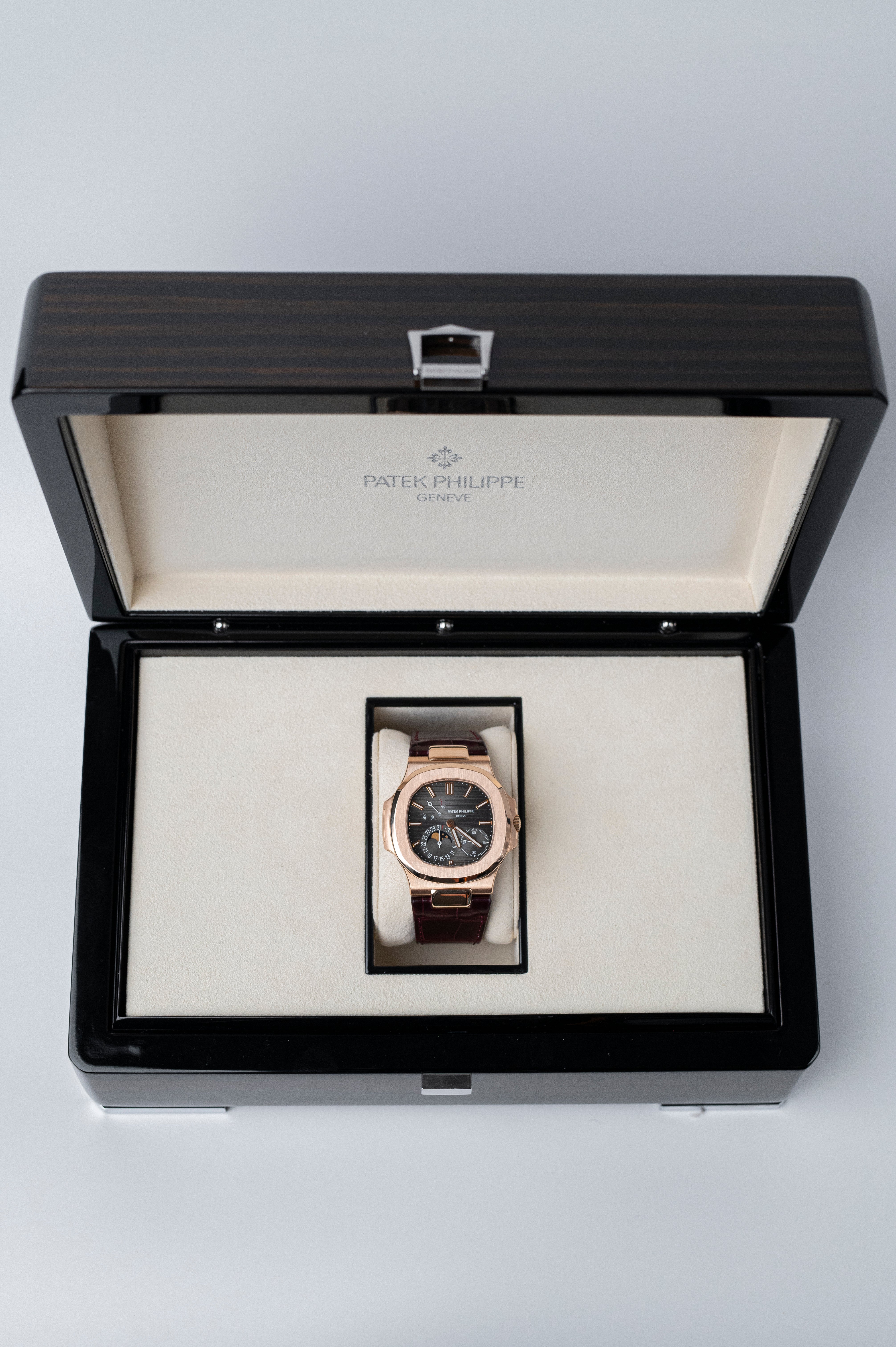 Patek Philippe Nautilus 5712R Ekskluzywne Zegarki